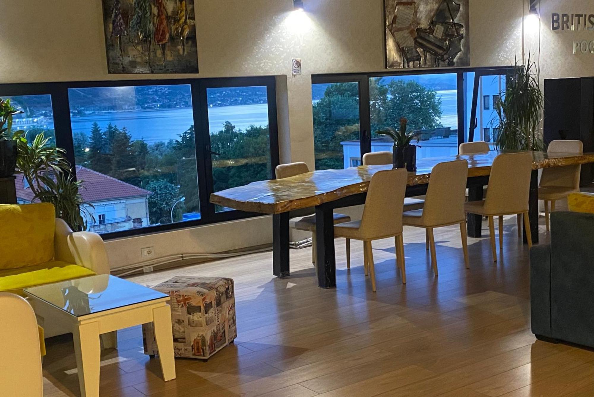 British Hotel Pogradec Exterior photo