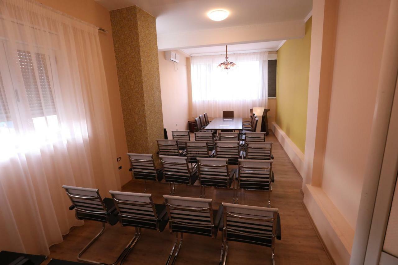 British Hotel Pogradec Exterior photo